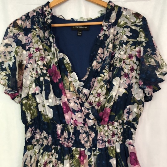 Lane Bryant Floral Short Sleeve Blue High Low Size 18/20 - Picture 5 of 13